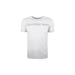 T-shirty z krótkim rękawem Calvin Klein Jeans J30J304285 / Trino CN Tee SS. Szare t-shirty męskie Calvin Klein Jeans, xl, bez wzorów, z jeansu, bez kołnierzyka, krótkie. Za 149,00 zł.