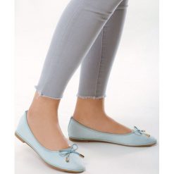 Niebieskie Baleriny Infrared. Niebieskie baleriny damskie Multu, bez wzorów, bez obcasa. Za 29,99 zł.