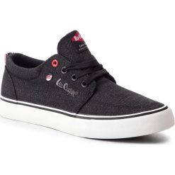 Tenisówki LEE COOPER - LCW-19-530-062 Black. Czarne półbuty męskie Lee Cooper, bez wzorów, z gumy, bez zapięcia. W wyprzedaży za 119,00 zł.