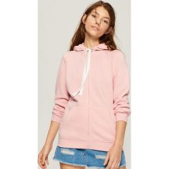 Dzianinowa bluza z kapturem - Różowy. Czerwone bluzy z kapturem damskie marki Sinsay, l, z dzianiny. Za 49,99 zł.
