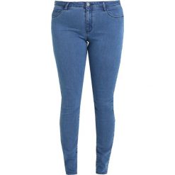 Only Carmakoma CARRAINY PUSH UP Jeans Skinny Fit medium blue denim. Niebieskie jeansy damskie Only Carmakoma. Za 129,00 zł.