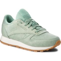 Buty Reebok - Cl Lthr CN4987 Industrial Green/Chalk. Zielone półbuty damskie Reebok, na co dzień, bez wzorów, ze skóry, bez obcasa, na płaskiej podeszwie, bez zapięcia. W wyprzedaży za 279,00 zł.