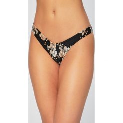 Seafolly - Figi kąpielowe Splendour. Czarne stroje kąpielowe damskie Seafolly, bez wzorów, z elastanu. W wyprzedaży za 119,90 zł.