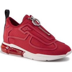 Sneakersy DKNY - Nilli Zipper Slip K4965120 Stch Fab/Rubber Red/Red. Czerwone półbuty damskie DKNY, ze skóry ekologicznej. W wyprzedaży za 539,00 zł.