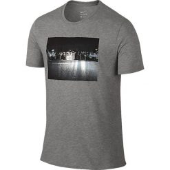 Nike Koszulka męska Football Photo szara r. S (832867 063). Szare t-shirty męskie Nike, s. Za 82,47 zł.