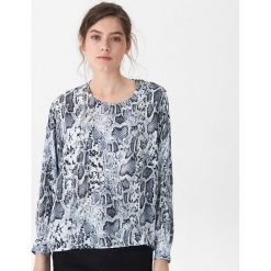 Wzorzysta bluzka z guzikami - Jasny szar. Szare bluzki damskie House, s, bez wzorów, bez kołnierzyka, bez rękawów. W wyprzedaży za 19,99 zł.