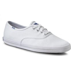 Tenisówki KEDS - Champion WF34000 White Canvas. Białe półbuty damskie Keds, bez wzorów, z gumy, bez zapięcia. W wyprzedaży za 149,00 zł.
