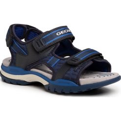Sandały GEOX - J Borealis B. D J020RD 014ME C4226 D Navy/Royal. Niebieskie sandały chłopięce Geox, ze skóry ekologicznej, bez zapięcia. W wyprzedaży za 219,00 zł.