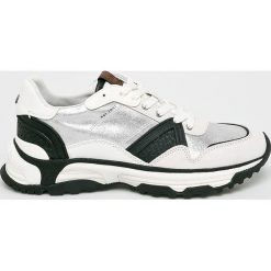 Coach - Buty. Białe buty sportowe damskie Coach, bez wzorów, ze skóry, sportowe. W wyprzedaży za 579,90 zł.