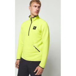 O'Neill Formation Bluza Zielony Żółty. Żółte bluzy męskie O'Neill, m, w paski, z poliesteru, bez kołnierzyka, bez rękawów, bez kaptura. Za 343,95 zł.