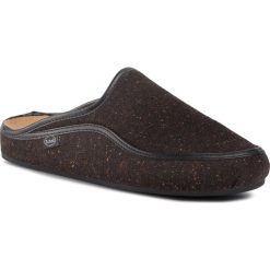 Kapcie SCHOLL - Brandy MF27566 1019 390 Dk Brown. Pomarańczowe klapki męskie Scholl, z materiału. W wyprzedaży za 199,00 zł.