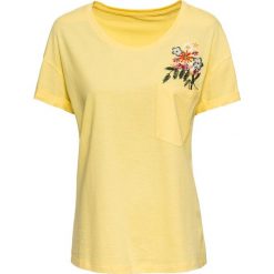 Shirt z haftem bonprix jasnożółty. Żółte koszulki damskie bonprix, z haftami, bez kołnierzyka, bez rękawów. Za 34,99 zł.