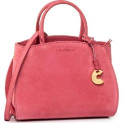 Torebka COCCINELLE - FLB Concrete Suede E1 FLB 55 01 01 Bouganville P39. Różowe torebki klasyczne damskie Coccinelle, bez wzorów, ze skóry, klasyczne, bez dodatków. Za 1249,00 zł.