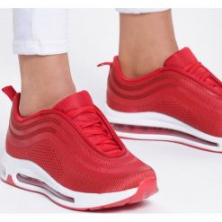 Czerwone Buty Sportowe Ulterior Motive. Czerwone buty sportowe damskie Renee, z aplikacjami, sportowe. Za 109,99 zł.