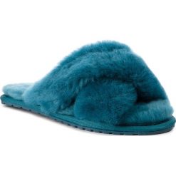 Kapcie EMU AUSTRALIA - Mayberry W11573 Teal. Niebieskie klapki damskie EMU Australia, bez wzorów, ze skóry, bez obcasa. W wyprzedaży za 199,00 zł.