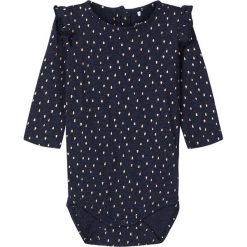 Body "Odessa" w kolorze granatowym. Niebieskie body niemowlęce name it girls, bez wzorów, z bawełny, bez rękawów. W wyprzedaży za 32,95 zł.