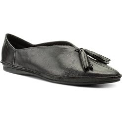 Półbuty VAGABOND - Antonia 4313-101-20 Black. Czarne półbuty damskie Vagabond, na co dzień, bez wzorów, ze skóry, bez obcasa, na płaskiej podeszwie, bez zapięcia. W wyprzedaży za 249,00 zł.