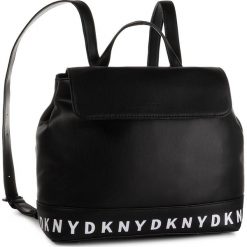 Plecak DKNY - Juno Flap Backpack-N R92KZC46 Blk/Black BBL. Czarne plecaki damskie DKNY, bez wzorów, ze skóry ekologicznej. W wyprzedaży za 479,00 zł.