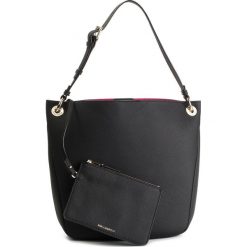Torebka KARL LAGERFELD - 91KW3025 Black. Czarne torebki klasyczne damskie KARL LAGERFELD, bez wzorów, ze skóry, klasyczne, bez dodatków. W wyprzedaży za 799,00 zł.