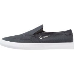 Nike SB PORTMORE Półbuty wsuwane black/light bone. Czarne trampki męskie marki Nike SB, z tworzywa sztucznego, na niskim obcasie. Za 269,00 zł.