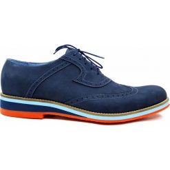 Granatowe męskie buty casualowe z pomarańczową podeszwą T1. Pomarańczowe buty sportowe męskie Faber - Obuwie męskie, ze skóry, bez zapięcia. Za 297,00 zł.