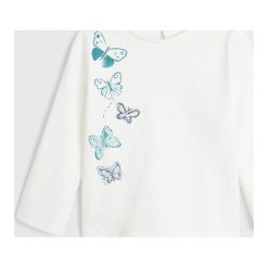 Mango Kids - Longsleeve dziecięcy Papillon 80-104 cm. Białe bluzki dziewczęce Mango Kids, z aplikacjami, z bawełny, z okrągłym kołnierzem, z krótkim rękawem, krótkie, bez kaptura. Za 45,90 zł.
