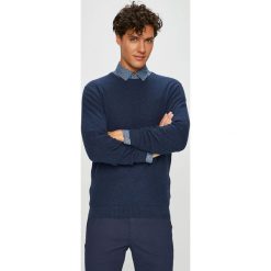 Medicine - Sweter Northern Story. Niebieskie swetry męskie MEDICINE, s, bez wzorów, z bawełny, z okrągłym kołnierzem, bez kaptura. W wyprzedaży za 59,90 zł.