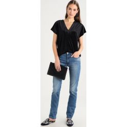 Bluzki, topy, tuniki: Saint Tropez V NECK Tshirt z nadrukiem black