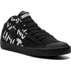 Trampki PEPE JEANS - Industry Has No PMS30535 Black 999. Czarne półbuty męskie Pepe Jeans, bez wzorów, z jeansu, bez zapięcia. Za 299,00 zł.