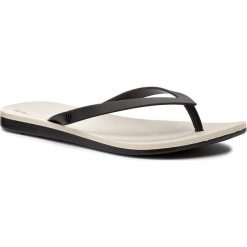 Japonki MELISSA - Melissa + Ipanema 32211 Black/Beige 51496. Czarne klapki damskie Melissa, bez wzorów, z tworzywa sztucznego, bez obcasa. W wyprzedaży za 69,00 zł.