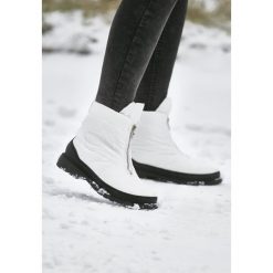 Białe Śniegowce Winter Walk. Białe śniegowce damskie Born2be, na zamek. Za 109,99 zł.