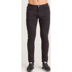 JEANSY SLIM FIT Emporio Armani. Czarne jeansy męskie Emporio Armani, m, z aplikacjami. Za 310,00 zł.