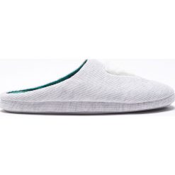 Etam - Kapcie Reina. Szare kapcie damskie Etam, z gumy. Za 59,90 zł.
