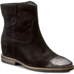 Botki CARINII - B3684 I40-000-PSK-B89. Czarne buty zimowe damskie Carinii, z materiału, na obcasie. W wyprzedaży za 279,00 zł.