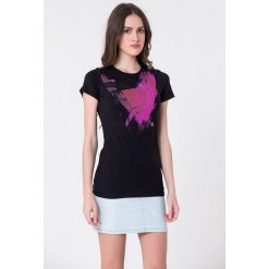T-shirty damskie: T-shirt w kolorze czarnym