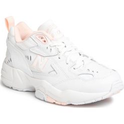 Buty NEW BALANCE - WX608WI1 Biały. Białe buty sportowe damskie New Balance, bez wzorów, ze skóry ekologicznej, sportowe, na fitness i siłownię. W wyprzedaży za 239,00 zł.