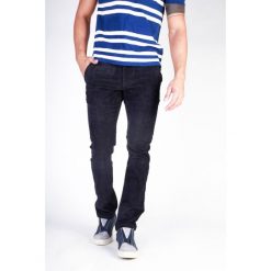 Jack&Jones JackJones_5238710985_c1. Jeansy męskie Jack&Jones, xl, bez wzorów. Za 42,00 zł.