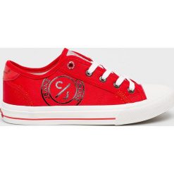 Cross Jeans - Tenisówki. Czerwone trampki i tenisówki damskie Cross Jeans, bez wzorów, z jeansu, na sznurówki. W wyprzedaży za 59,90 zł.