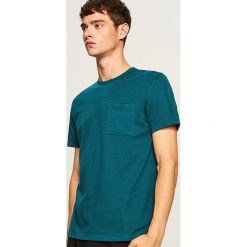 T-shirt ze strukturalnej bawełny - Turkusowy. Niebieskie t-shirty męskie Reserved, l, z bawełny. Za 49,99 zł.