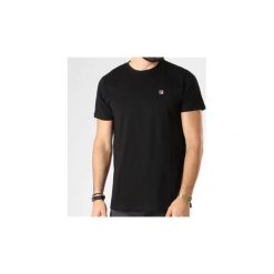 T-shirty z krótkim rękawem Fila 682393 SEAMUS TEE. Czarne t-shirty męskie Fila, s, bez wzorów, bez kołnierzyka, krótkie. Za 104,95 zł.