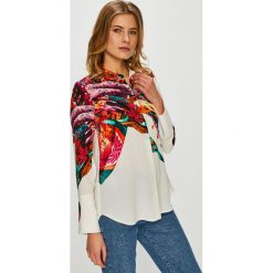 Desigual - Koszula. Białe bluzki damskie Desigual, na co dzień, s, z nadrukiem, z wiskozy, casualowe, ze stójką, z długim rękawem. W wyprzedaży za 259,90 zł.