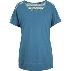 Shirt bawełniany z koronką z tyłu, krótki rękaw bonprix niebieski dżins. Niebieskie koszulki damskie bonprix, w koronkowe wzory, z bawełny, bez kołnierzyka, z krótkim rękawem. Za 54,99 zł.