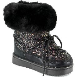 Botki zimowe w kolorze czarnym. Czarne buty dziewczęce zimowe Rock & Joy, na sznurówki. W wyprzedaży za 92,95 zł.