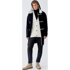 Kardigan z dzianiny z guzikami. Czarne kardigany męskie Pull&Bear, m, bez wzorów, z dzianiny. Za 99,90 zł.