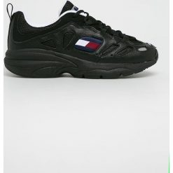 Tommy Jeans - Buty. Białe buty sportowe damskie Tommy Jeans, bez wzorów, z jeansu, sportowe. W wyprzedaży za 379,90 zł.
