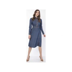 SUKIENKA ELEGANCKA Z KOŁNIERZYKIEM, SUK166 JEANS. Niebieskie sukienki damskie Lanti, bez wzorów, z wiskozy, eleganckie, bez kołnierzyka, bez rękawów, midi. Za 185,00 zł.