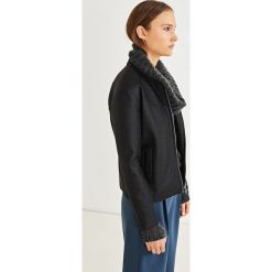 Simple - Kurtka. Szare kurtki damskie marki Simple, z poliesteru. W wyprzedaży za 259,90 zł.