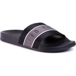 Klapki TED BAKER - Rastar 230634 Black. Czarne klapki męskie Ted Baker, z tworzywa sztucznego, bez zapięcia. W wyprzedaży za 199,00 zł.