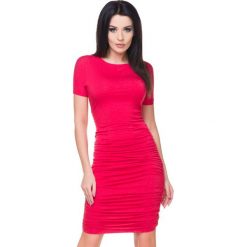 Czerwona Sukienka Bodycon Drapowana na Bokach. Czerwone sukienki koktajlowe marki Molly.pl, na co dzień, l, z tkaniny, z krótkim rękawem, midi, bodycon. Za 138,90 zł.