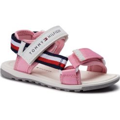Sandały TOMMY HILFIGER - T3A2-30397-0034 M Pink 302. Różowe sandały dziewczęce TOMMY HILFIGER, ze skóry ekologicznej, bez zapięcia. W wyprzedaży za 189,00 zł.
